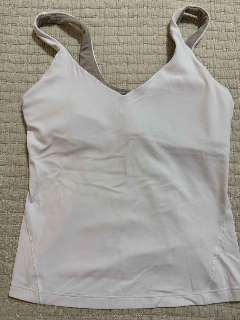Lululemon Women’s Light Cream V-Neck Tank Top